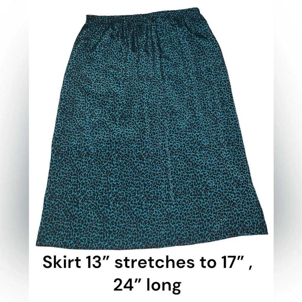 1970s Vintage Lady Carol Petites of NY 2 piece skirt set blue leopard silk small - Picture 2 of 9